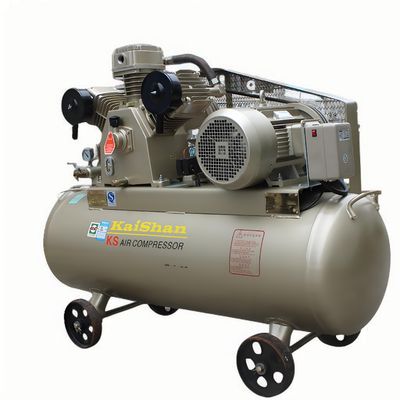 Máy nén khí piston với áp suất từ 0.8-1.25Mpa